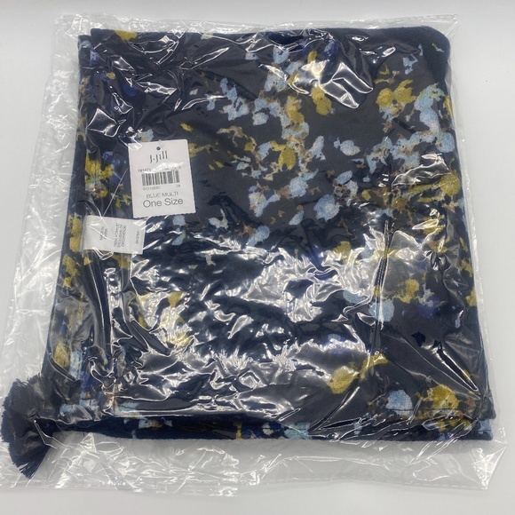 J.Jill _ NEW Very Pretty Floral Square Scarf _ NWT - Picture 5 of 8